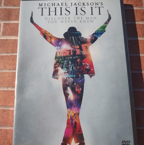 🎁 🆕Michael Jackson This Is It DVD - Picture 2 of 5